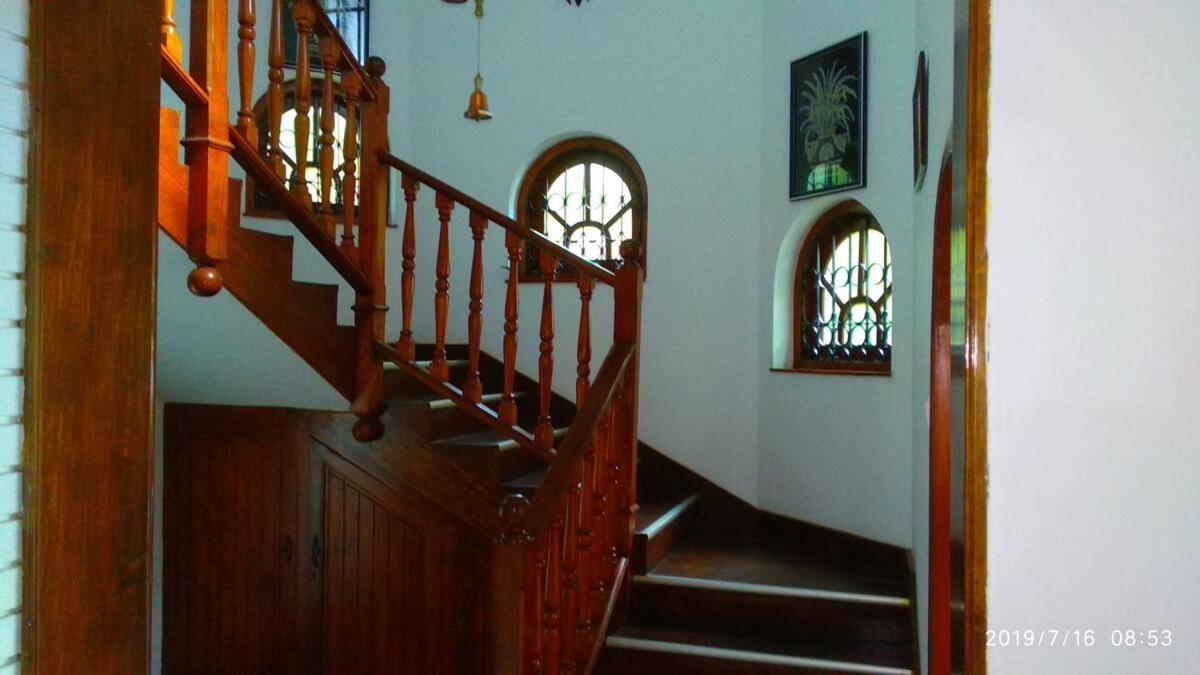 Ceylon Travel And Stay Lodge 巴塔拉穆拉 外观 照片