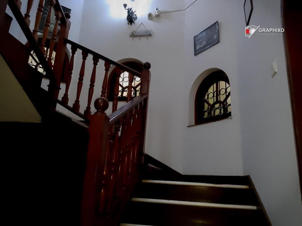 Ceylon Travel And Stay Lodge 巴塔拉穆拉 外观 照片